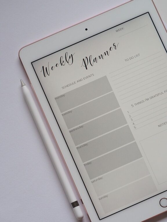 How to Declutter Your Digital Life for Better Focus and Efficiency